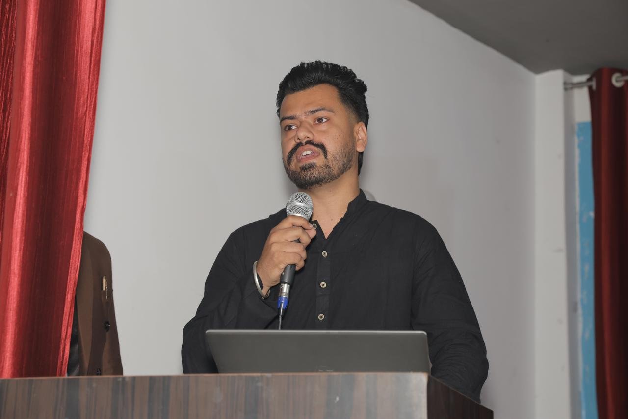 Mr. Mahendra Vikram Shah, Founder & CEO